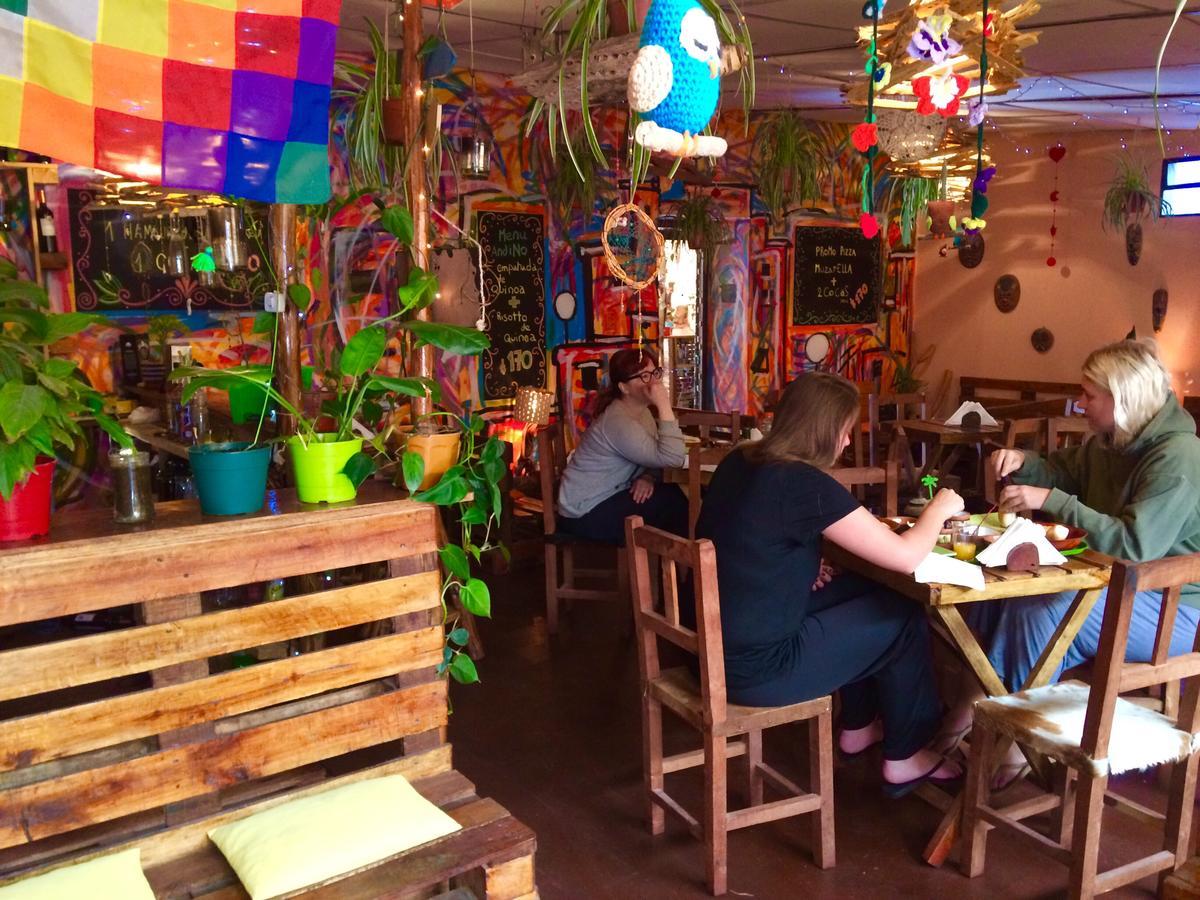 La Puerta Verde Hostel & Bar Humahuaca Eksteriør billede